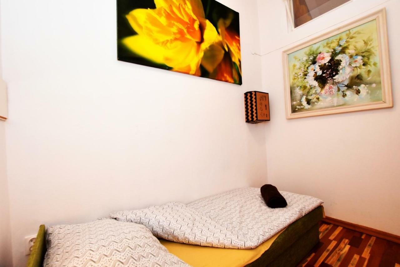 City Central Hostel Swidnicka Wrocław Zewnętrze zdjęcie